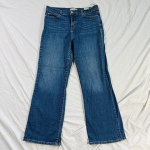 Sexy Levi Strauss 512 Perfectly Slimming Mid Rise Boot Cut Stretch Jeans Size 16